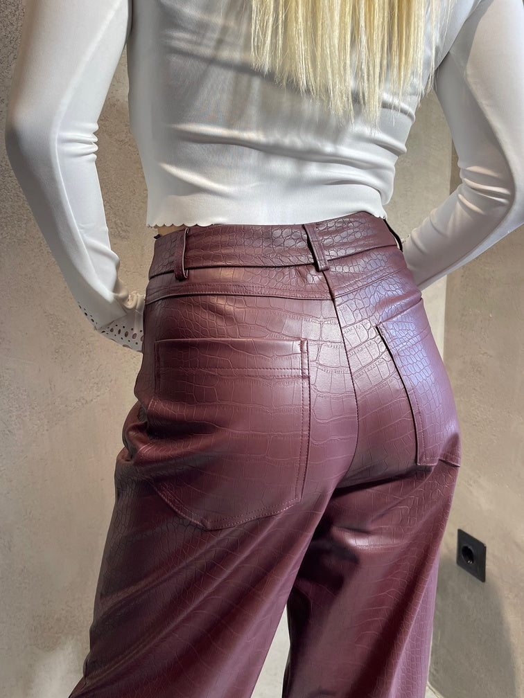  ALTHEA CROCO PANTS BURGUNDY - Vesta Donna 